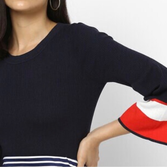 TOMMY HILFIGER
Crew-Neck Pullover with Striped Sleeve Hems - Picture 3 of 6